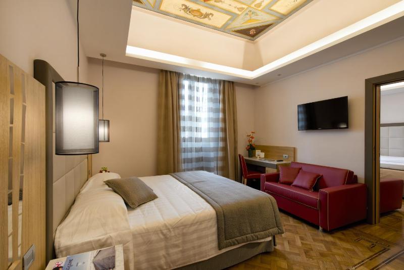 Deluxe Double Room with View image 1
