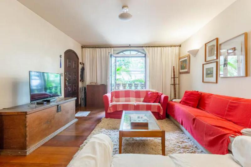 Linda Casa no coração da Vila Madalena Images
