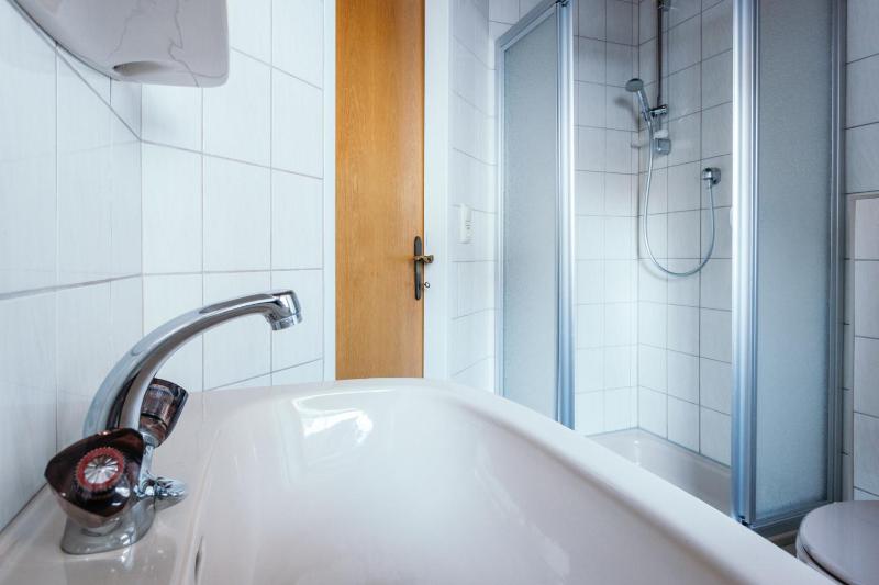 Small Double Room - Annex image 2