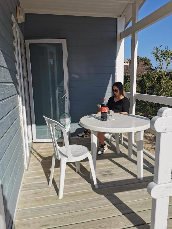 Bungalow image 2