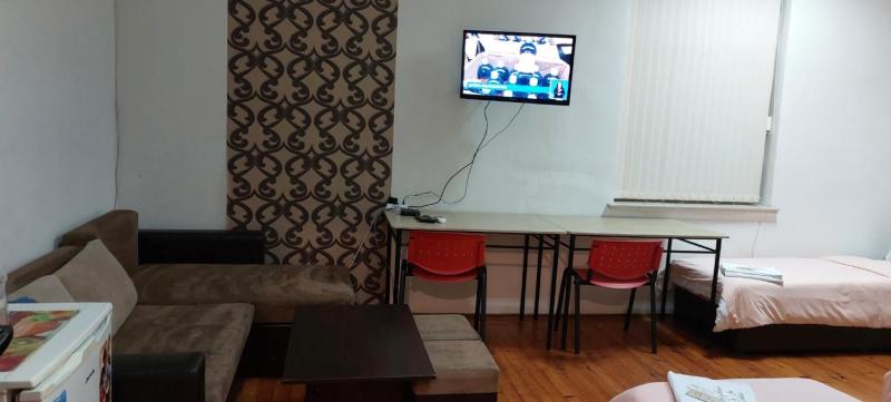 Family Room image 1