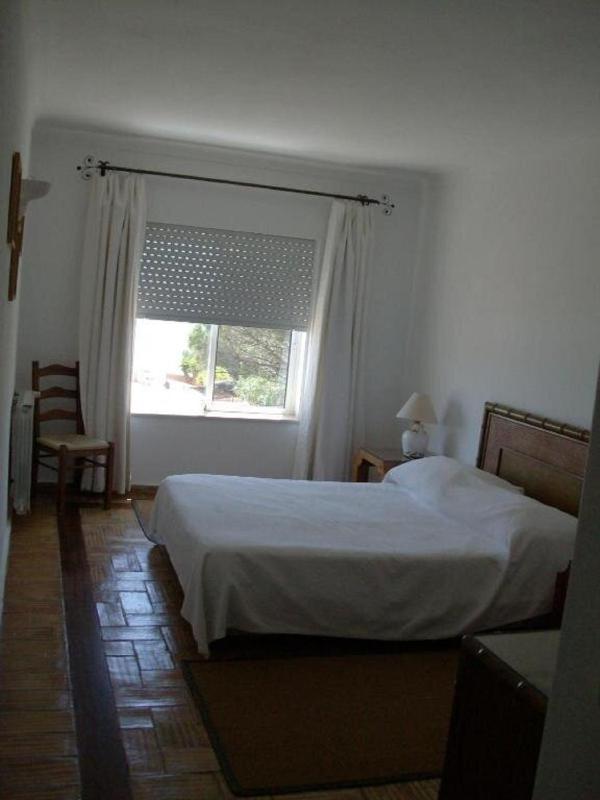 Two-Bedroom Townhouse with Sea View image 2