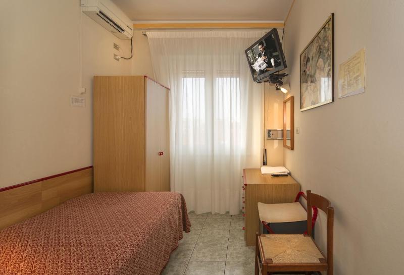 Hotel Dolly - image 19