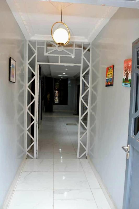 Maison d'Hôtes entière Cité Douane Golf Dakar - image 14