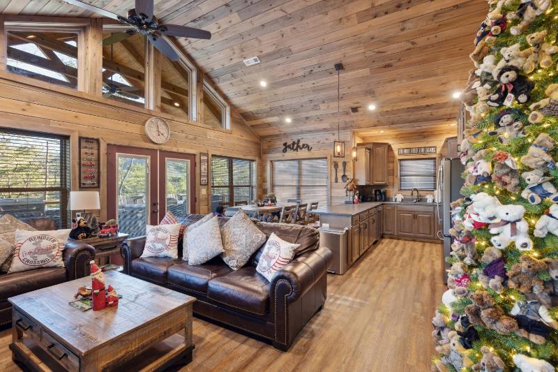 The Gathering Place cabin - image 35