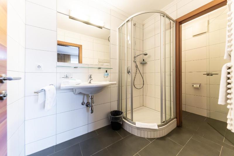 Junior Suite image 2