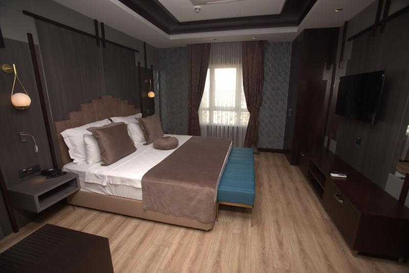 Suite image 1