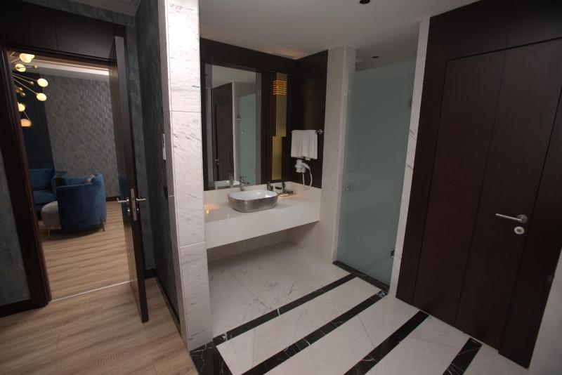 Suite image 2