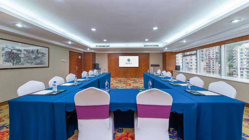 Binbei Yiho Hotel - image 14