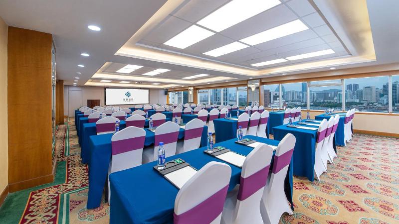 Binbei Yiho Hotel - image 19