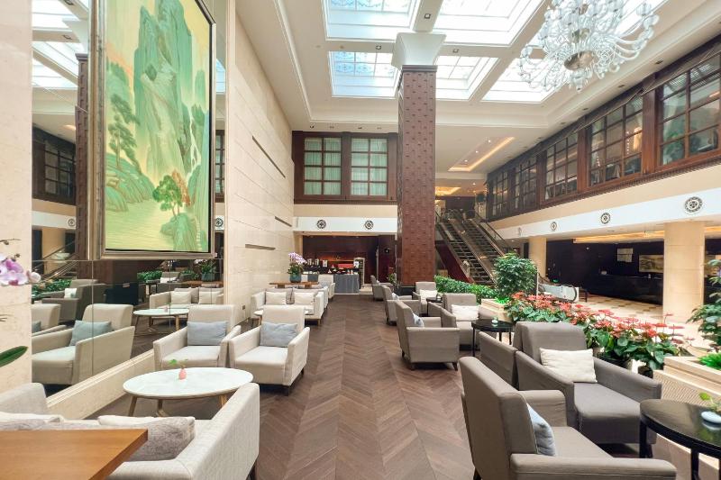Binbei Yiho Hotel - image 9
