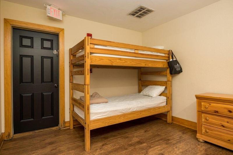 Close to everything - this condo is a great home base for your mountain getaway - image 30