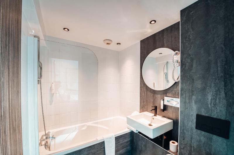 Standard Family Apartment image 4