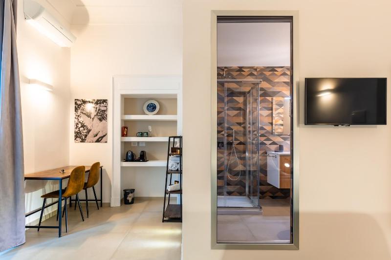 Residenza Partanna by Napoliapartments - image 11