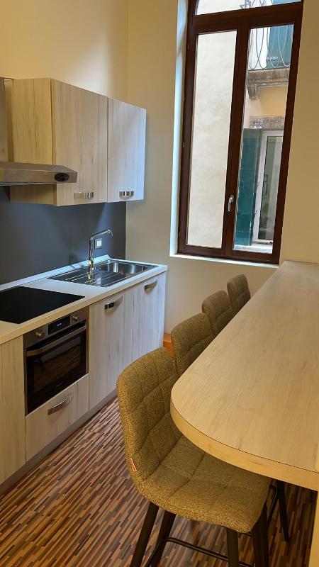 Superior Apartment image 3