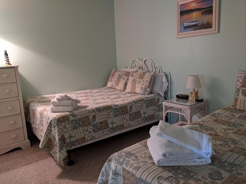 Marylander Condominiums 90 steps from the beach - image 20