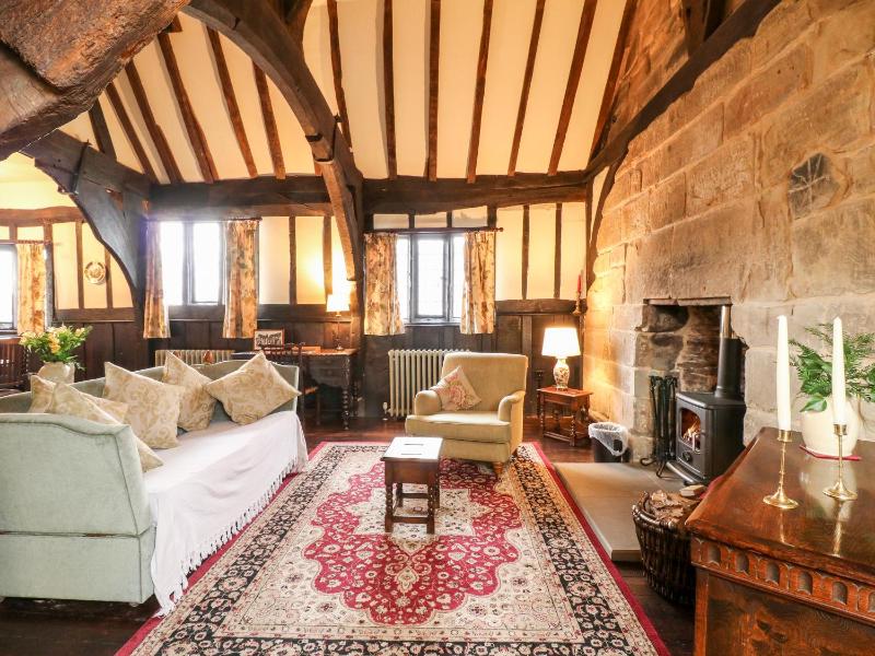 Porter's Lodge - image 12