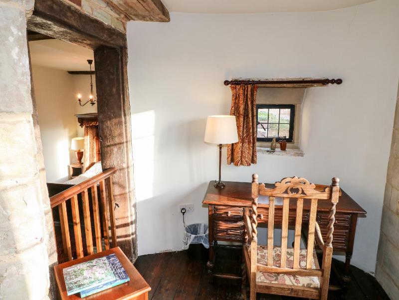 Gatehouse Croft - image 21