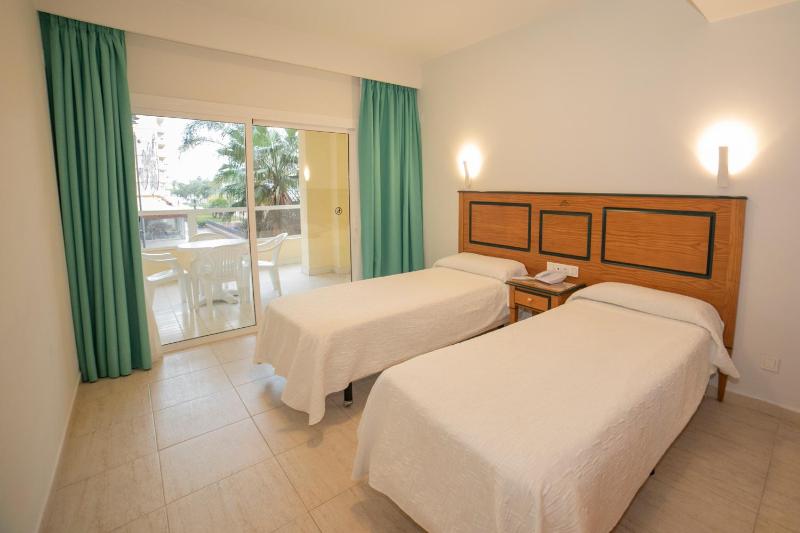 Hotel Apartamentos Pyr Fuengirola - image 50