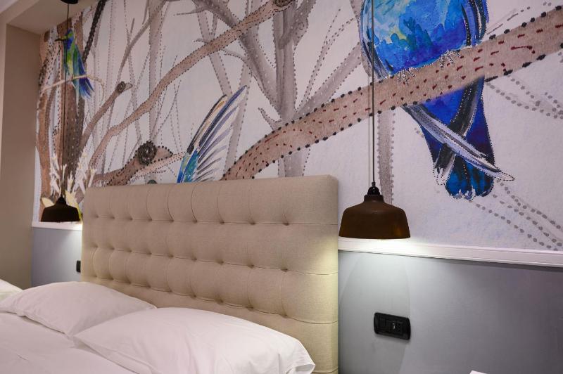 Superior Triple Room with Sea View image 2