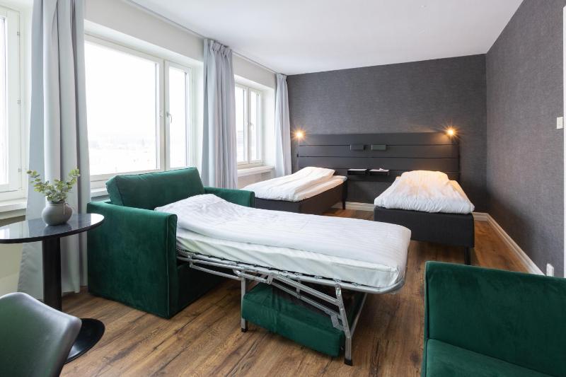 Superior Double Room image 3