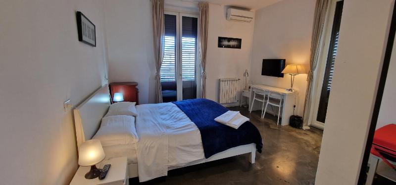 Suite with Balcony image 1