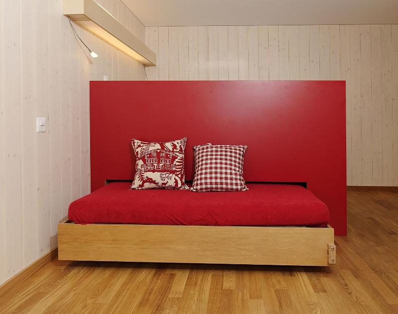 Standard Queen Room image 4