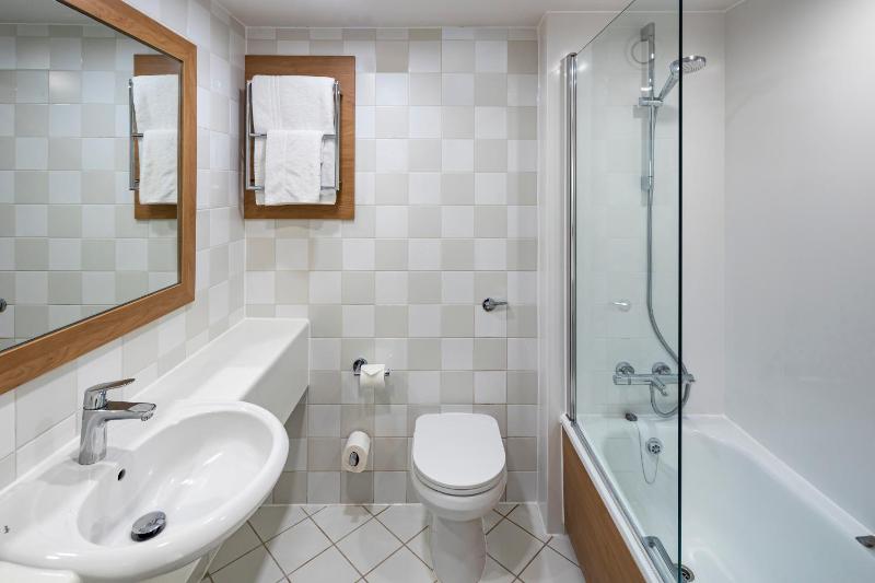 Standard Room image 2