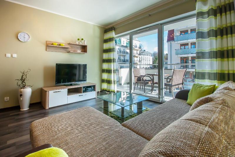 Apartamenty na Wyspie - Stella Baltic - Parking - image 12