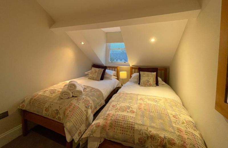 Wordsworth House HOT TUB HIRE AVAILABLE - image 24