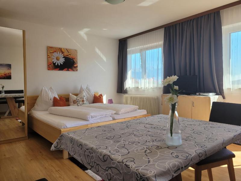 Double Room with Kitchenette image 1