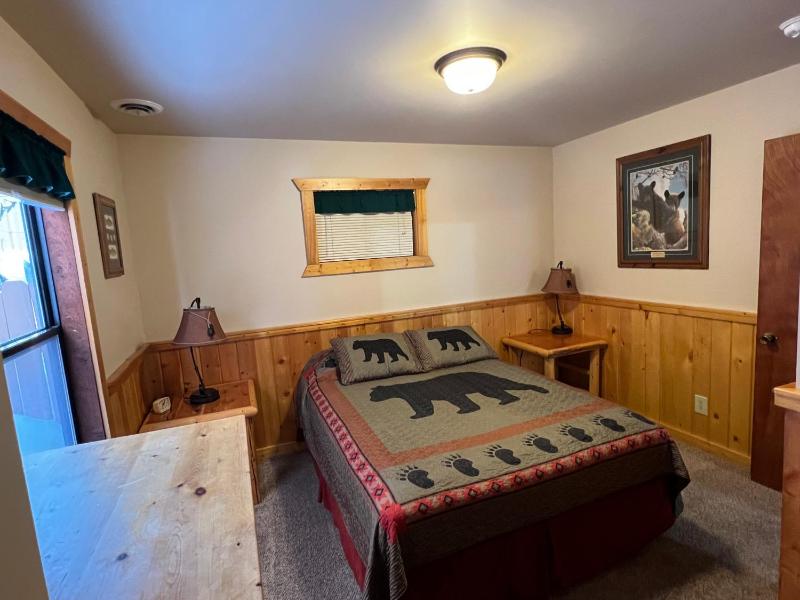 Two-Bedroom House image 3