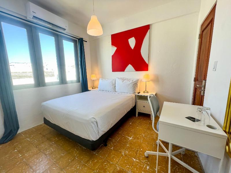 Double Room image 2