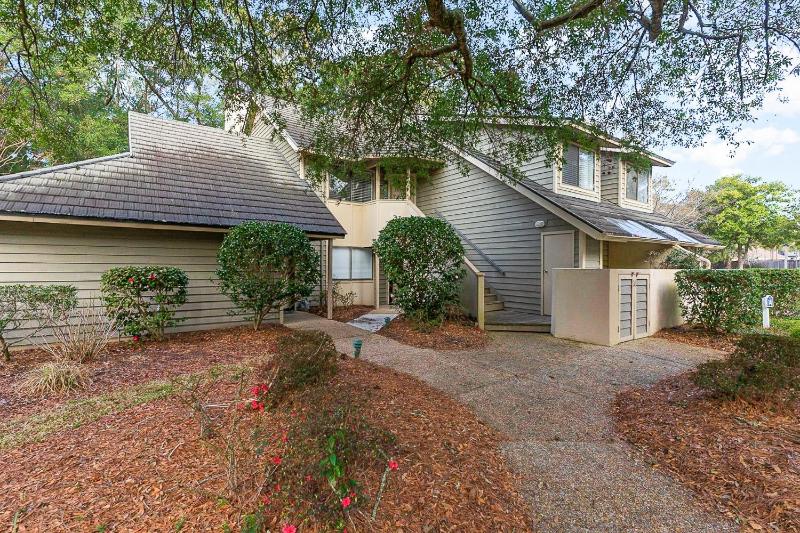 14D Richmond Park - Gorgeously remodeled 3 bed 3 bath villa villa - image 15