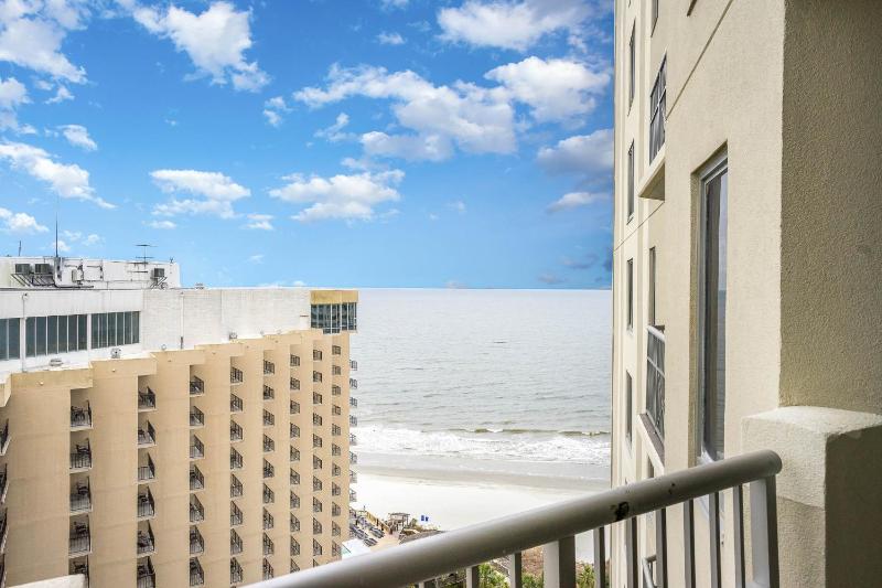 Stylish oceanview 2 bedroom unit - 1603 Royale Palms - Kingston Plantation condo - image 37
