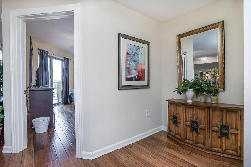 Stylish oceanview 2 bedroom unit - 1603 Royale Palms - Kingston Plantation condo - image 9