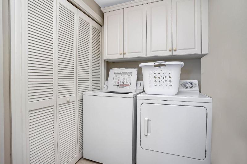Stylish oceanview 2 bedroom unit - 1603 Royale Palms - Kingston Plantation condo - image 12