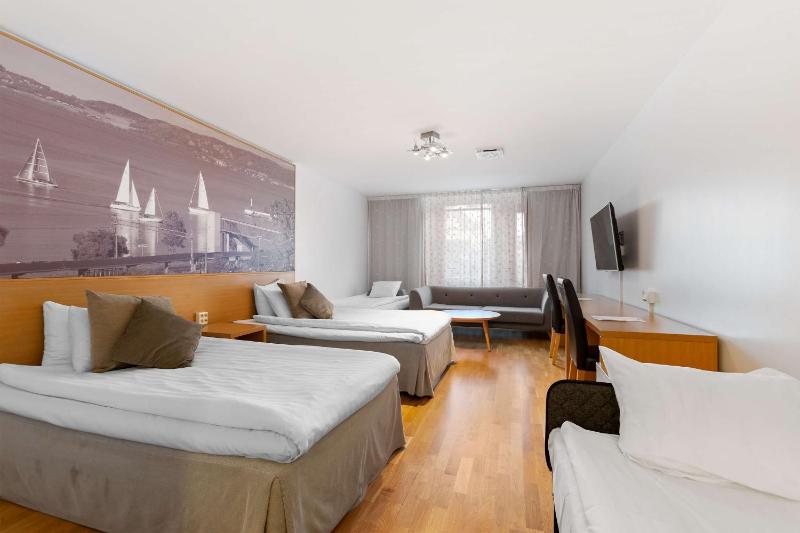 Family Double Room image 4