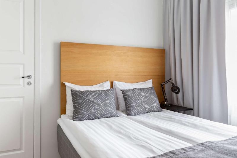 Economy Double Room image 1