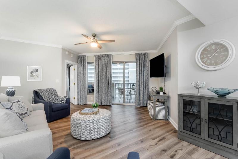 Ocean View 3 Bedroom Unit at Royale Palms-907 condo - image 1