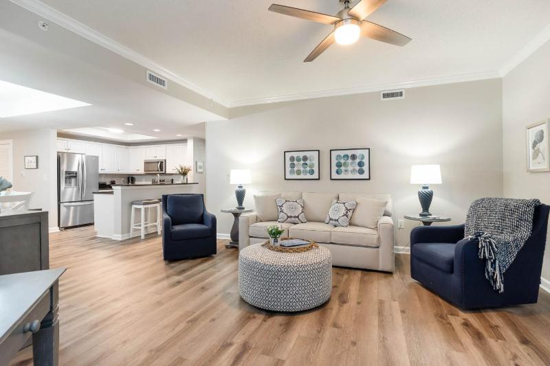 Ocean View 3 Bedroom Unit at Royale Palms-907 condo - image 38