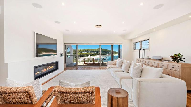 Coast Fingal Bay - image 28