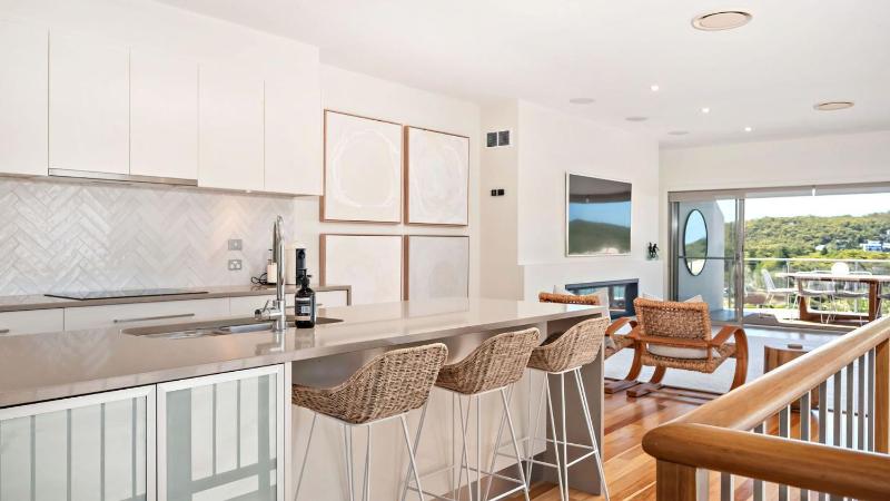 Coast Fingal Bay - image 12