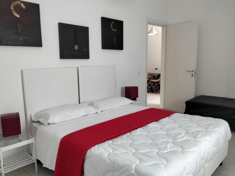 Double or Twin Room with Shared Bathroom image 4