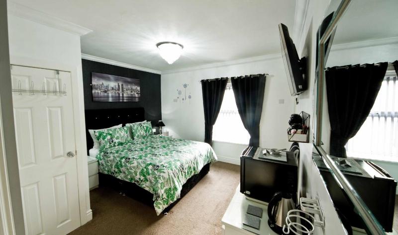 Two-Bedroom Suite image 1