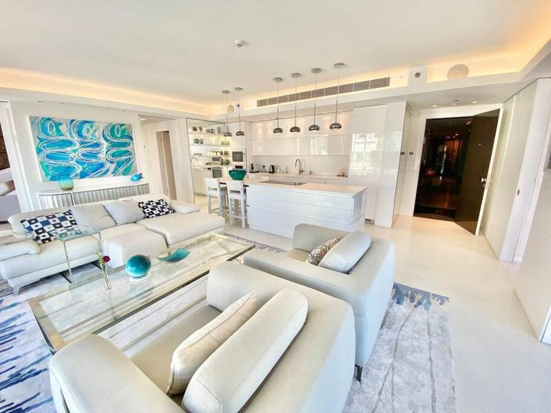 Amazing Sea view APT with parking at Royal Beach - By Beach Apartments TLV - image 6