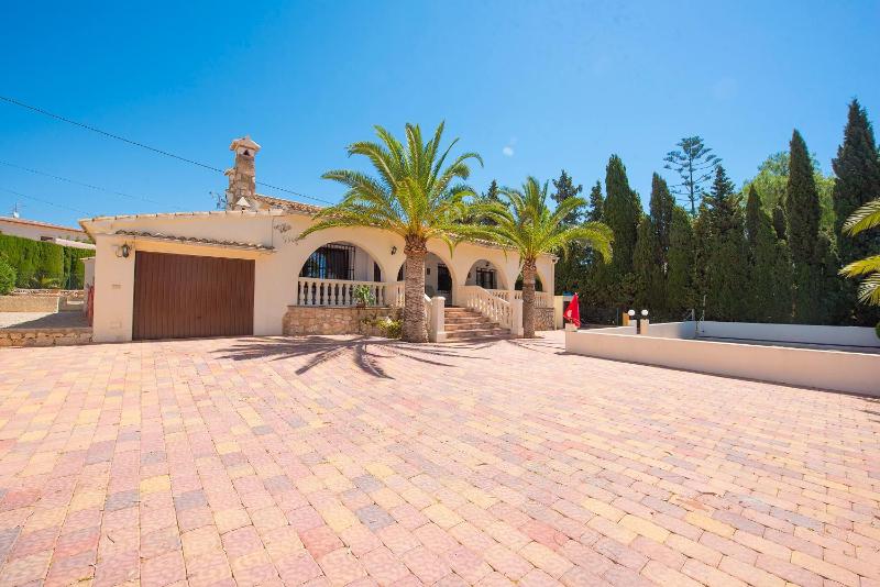 Villa with Private Pool image 4