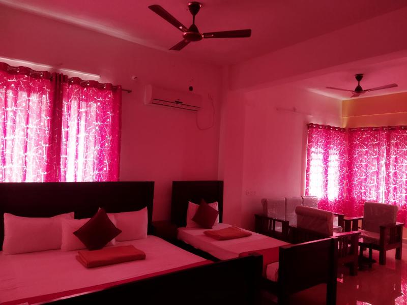 Hotel Abedrooms- Budget stay Thanjavur - image 8
