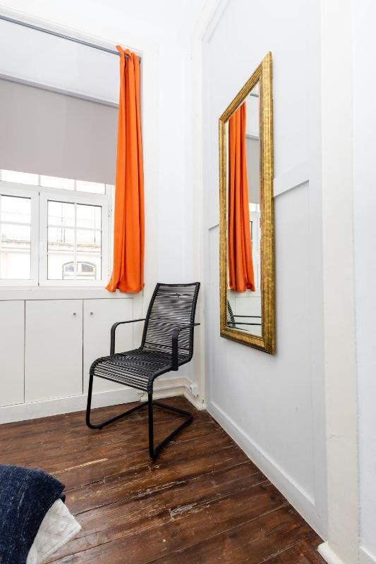 Standard Double Room with Shared Bathroom image 4