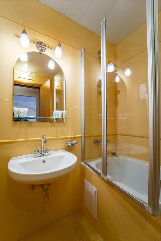 Comfort Suite image 4